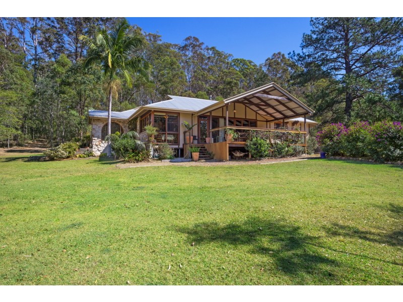 31 Mountain Street, Pomona QLD 4568