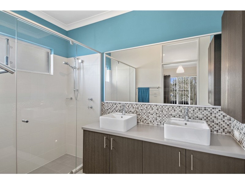 7 Spiral Flag Road, Yanchep WA 6035