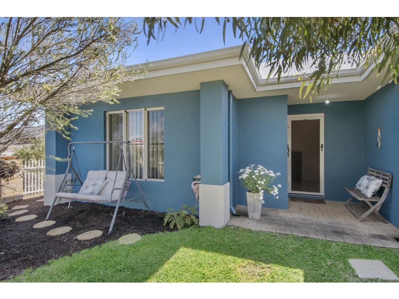 7 Spiral Flag Road, Yanchep WA 6035