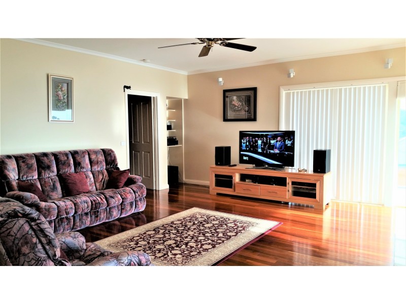 12 The Dress Circle, Tura Beach NSW 2548