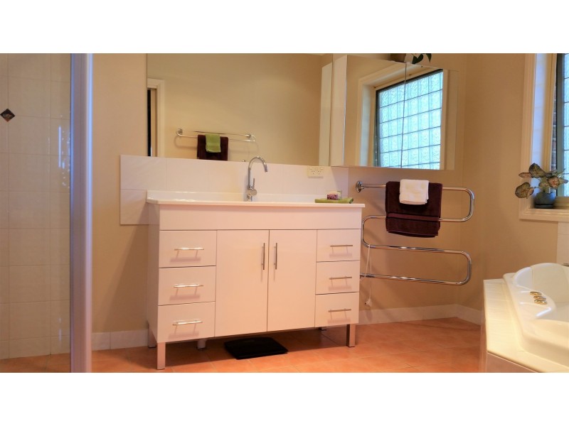 12 The Dress Circle, Tura Beach NSW 2548