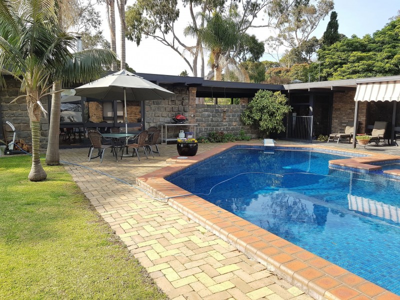 48 Fulton Road, Mount Eliza VIC 3930