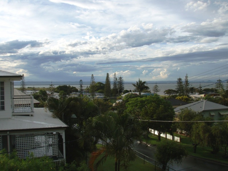 5 Fourth Avenue, Scarborough QLD 4020
