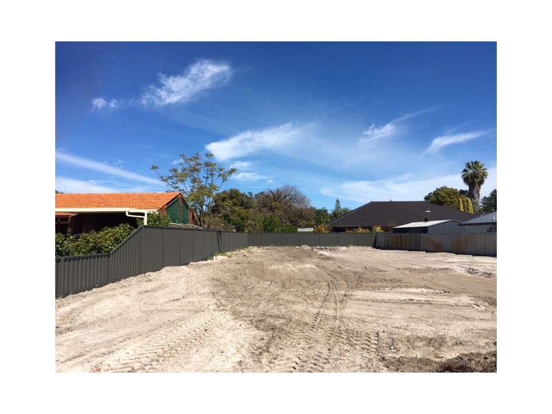 39 CHEVIOT STREET, Dianella WA 6059