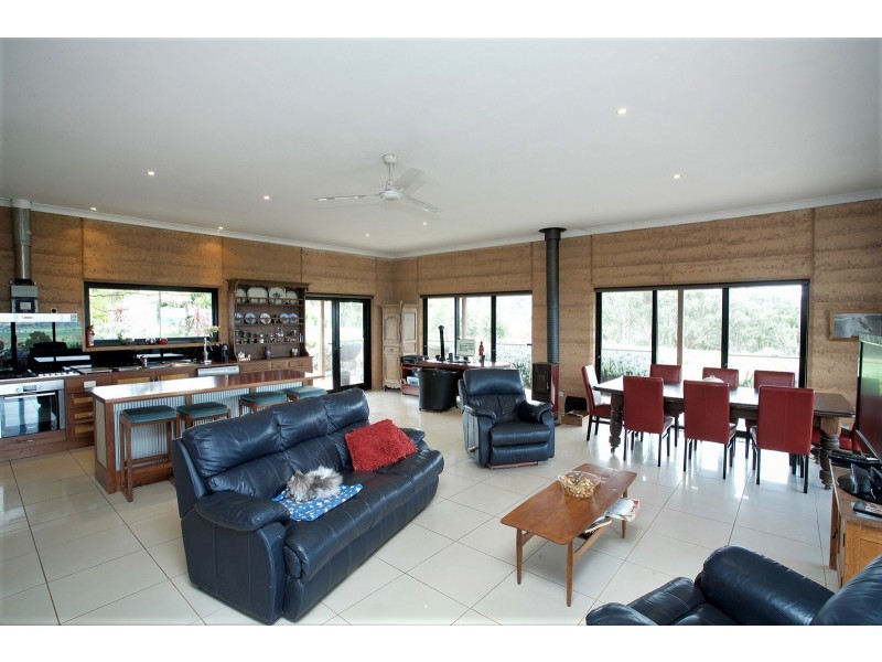 428 Tabletop Road, Bridge Creek VIC 3723