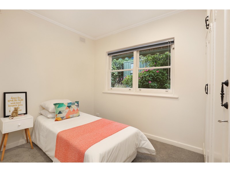 9 Crescent Avenue, Panorama SA 5041