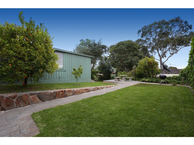 9 Crescent Avenue, Panorama SA 5041
