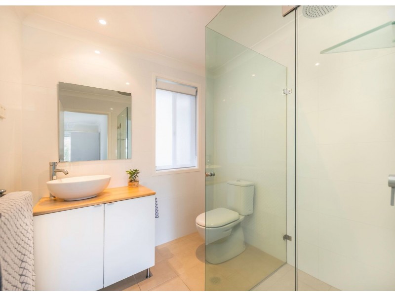 8/82 Ocean View Drive, Wamberal NSW 2260