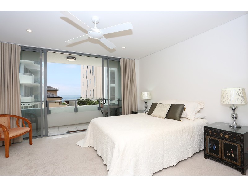 63/36 Woodcliffe Crescent, Woody Point QLD 4019