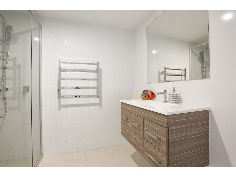 63/36 Woodcliffe Crescent, Woody Point QLD 4019