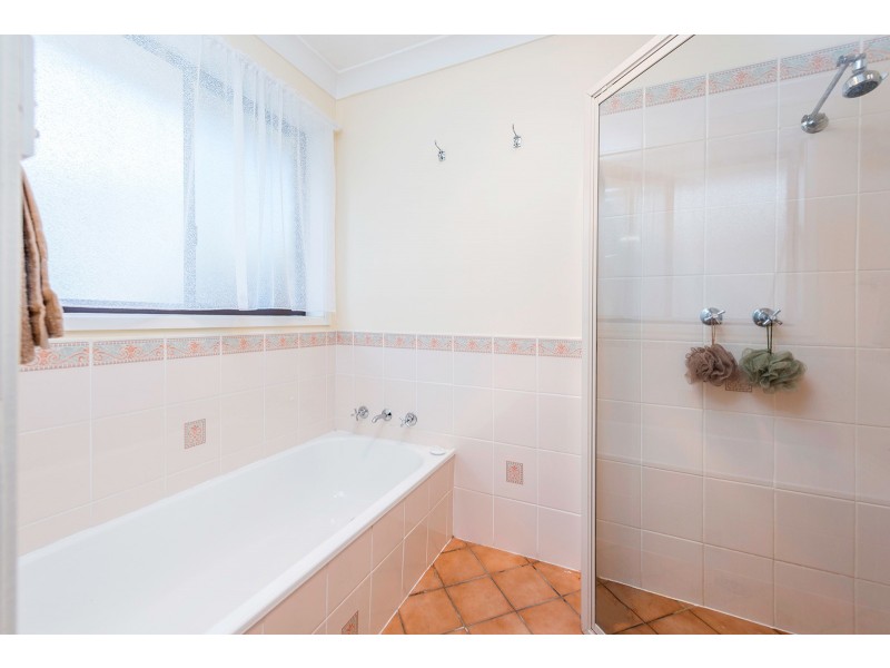 8 Major Drive, Goulburn NSW 2580