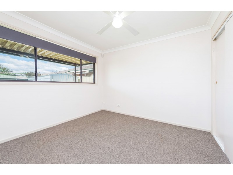 8 Major Drive, Goulburn NSW 2580