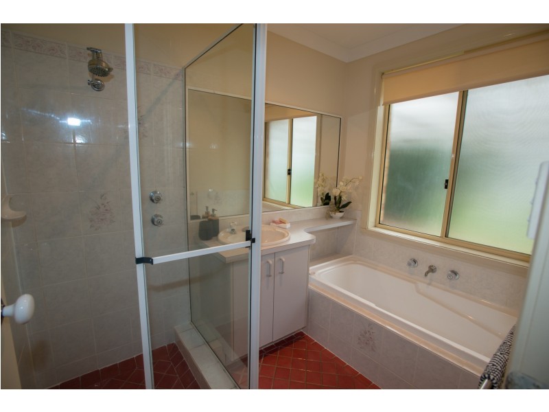 71 Torulosa Way, Orange NSW 2800