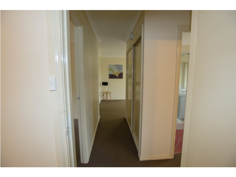 71 Torulosa Way, Orange NSW 2800