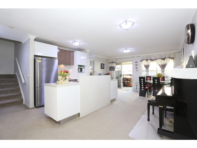 41 Parkwood Road, Holsworthy NSW 2173