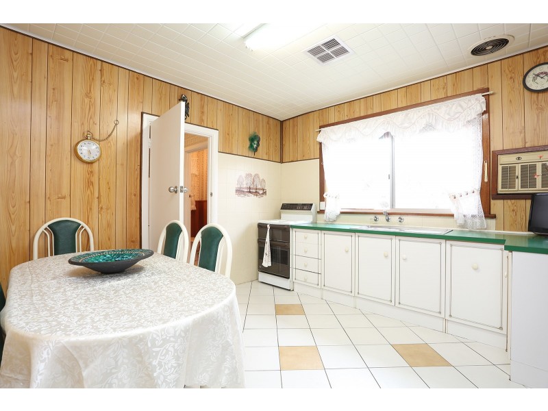 2 Ford Street, Ottoway SA 5013