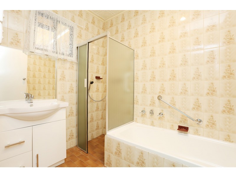 2 Ford Street, Ottoway SA 5013