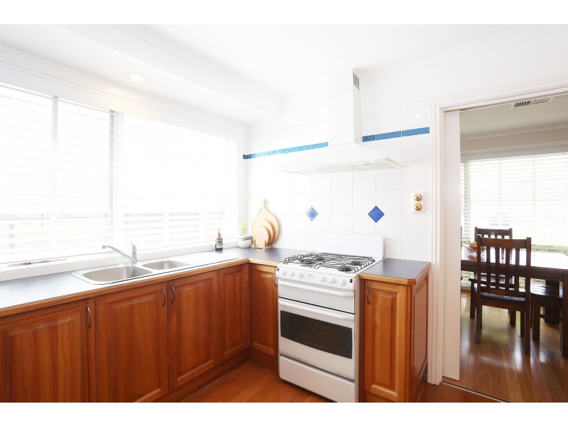 37 Dryberry Avenue, St Clair NSW 2759