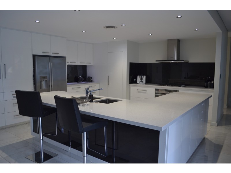 2 Nastes Court, Gelorup WA 6230