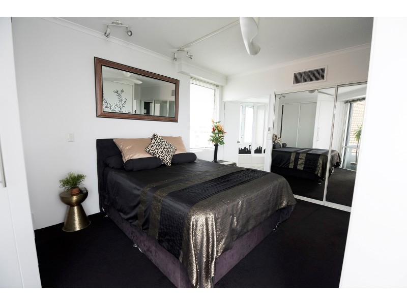 603/279 Esplanade, Cairns North QLD 4870