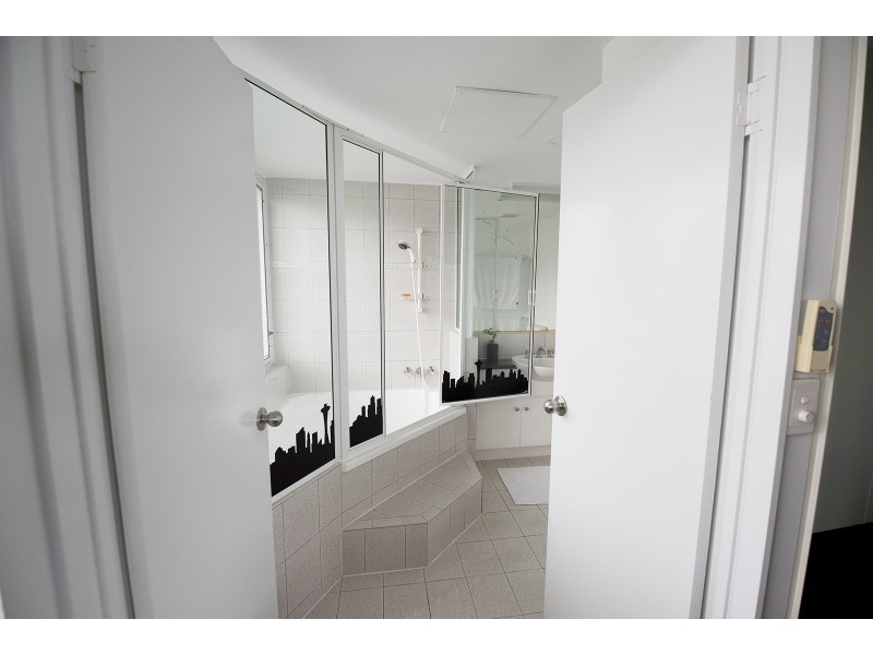 603/279 Esplanade, Cairns North QLD 4870