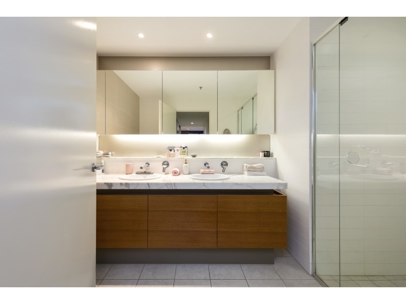 5220/197 King Arthur Terrace, Tennyson QLD 4105