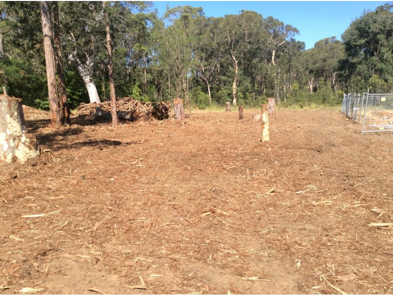 9 Hickory Crescent, Bangalee NSW 2541