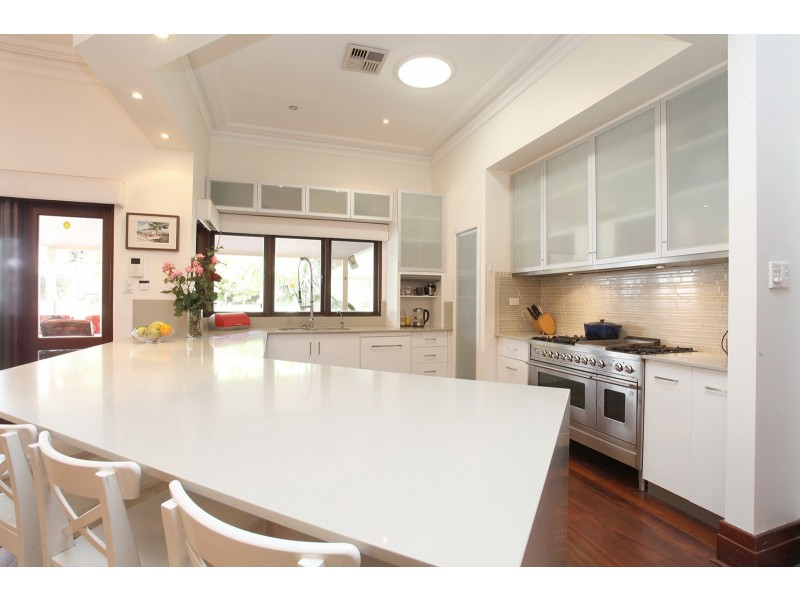 15 Regent Street West, Mount Lawley WA 6050