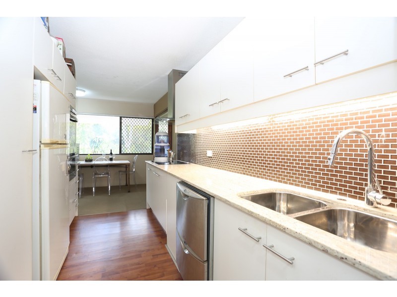 7/32 Rudd Street, Broadbeach Waters QLD 4218