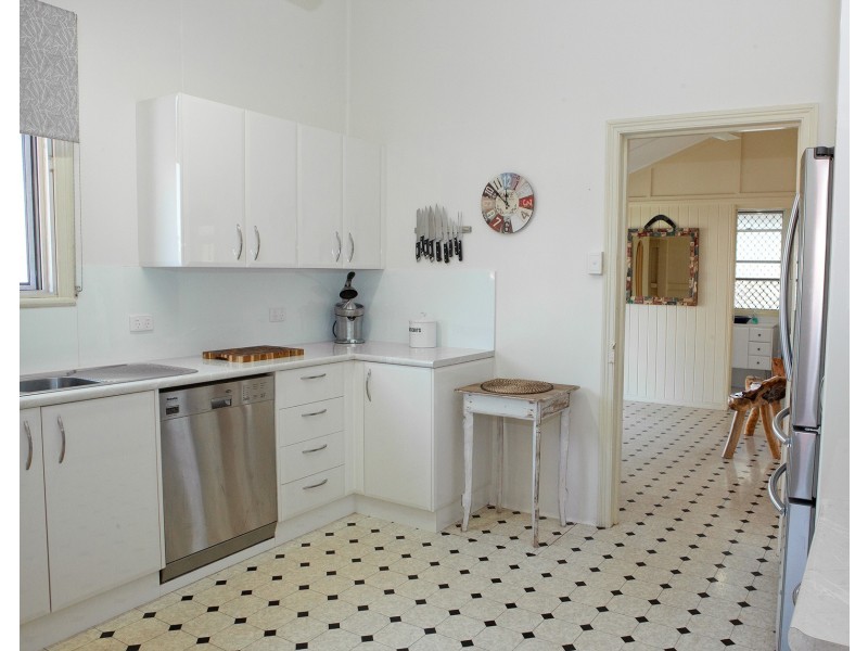 29 Pitt Street, Bundaberg South QLD 4670