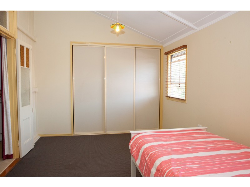 29 Pitt Street, Bundaberg South QLD 4670