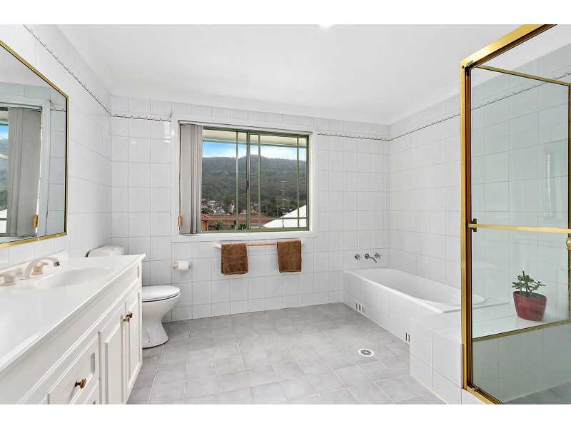 2/157 Balgownie Road, Balgownie NSW 2519