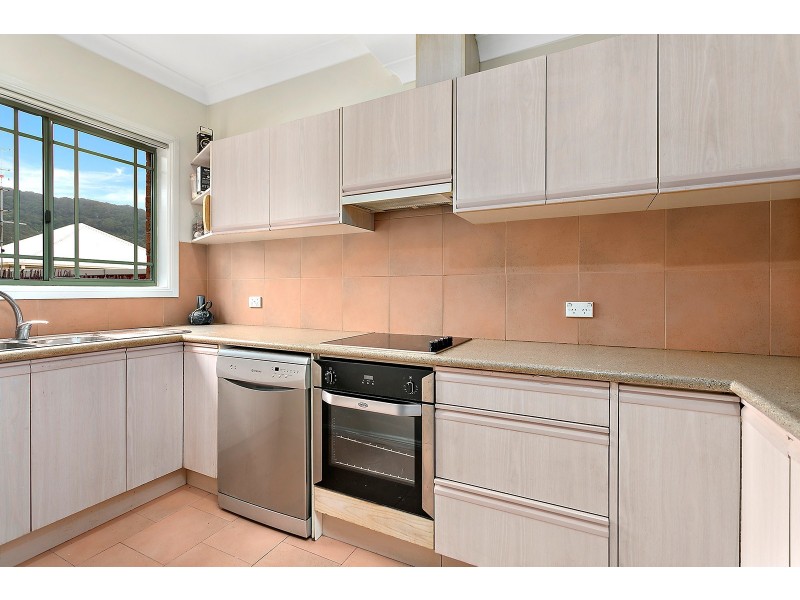 2/157 Balgownie Road, Balgownie NSW 2519