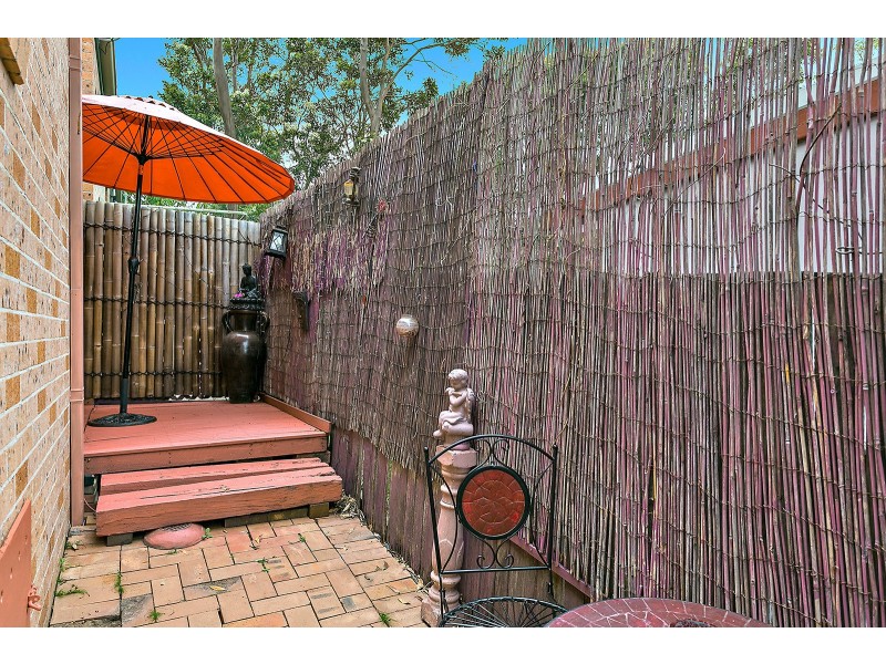 2/157 Balgownie Road, Balgownie NSW 2519