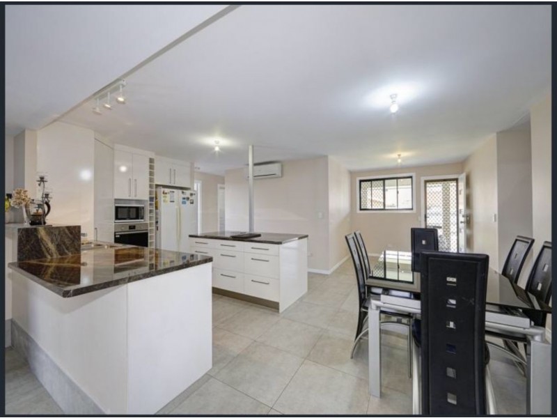 9 Strathdee Avenue, Bundaberg South QLD 4670