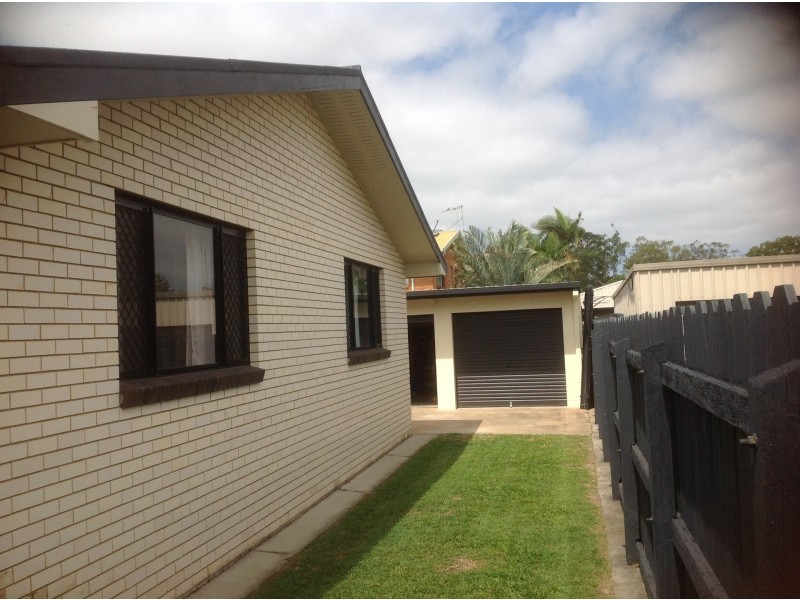 9 Strathdee Avenue, Bundaberg South QLD 4670