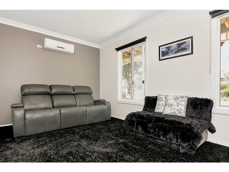 255 Badgerup Road, Wanneroo WA 6065