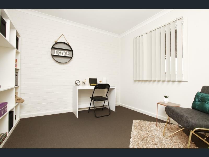 21/74 Amberton Ave, Girrawheen WA 6064