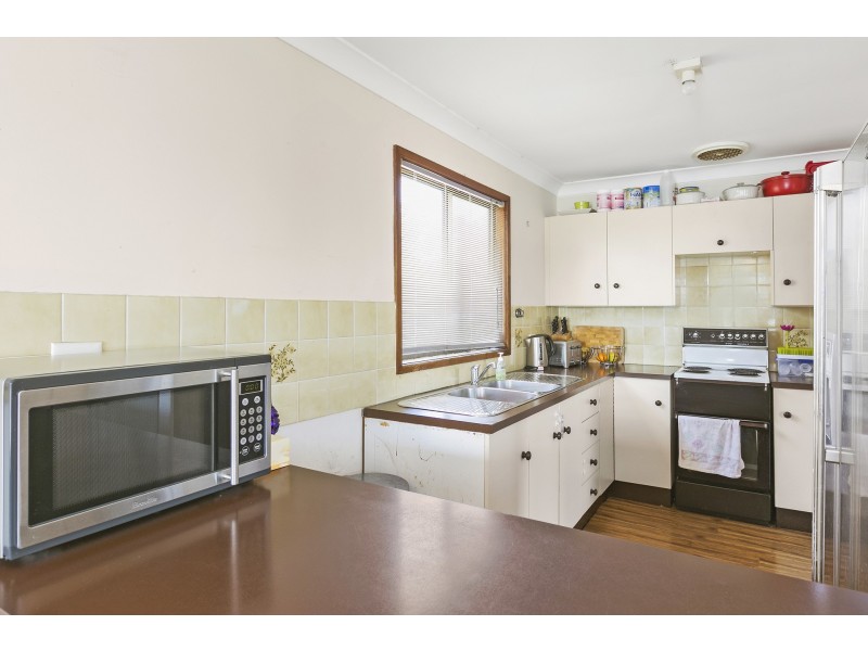 175 Grand Parade, Bonnells Bay NSW 2264
