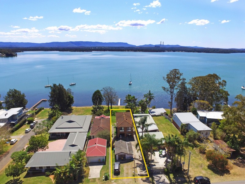 175 Grand Parade, Bonnells Bay NSW 2264