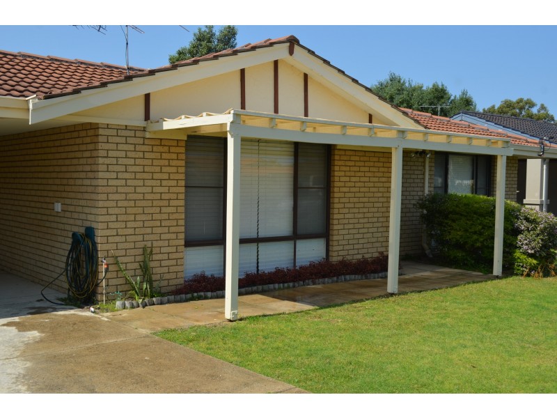 17 Gumnut Crescent, Safety Bay WA 6169