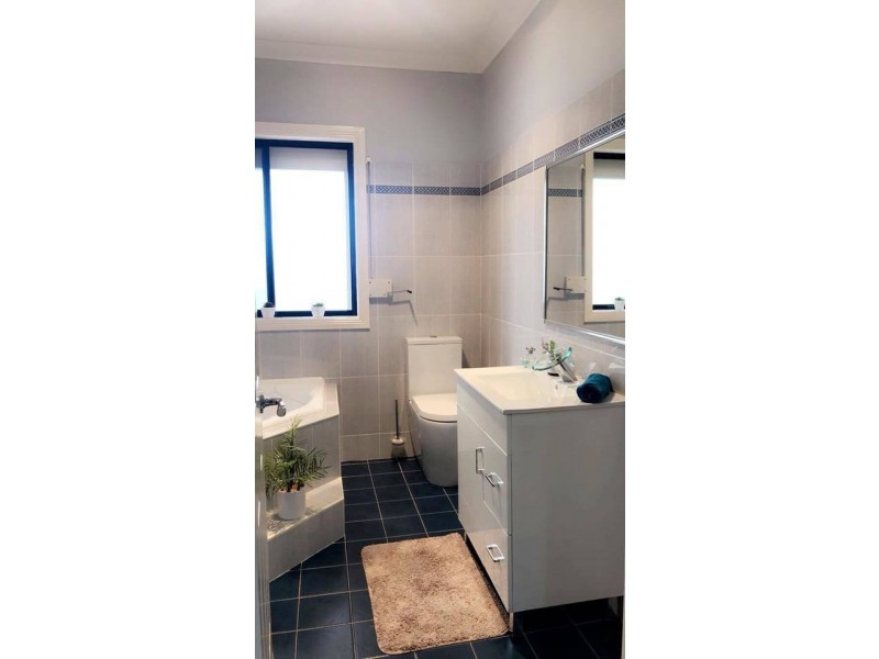 54B Thorney Road, Fairfield West NSW 2165