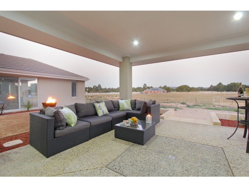 17 Hamelin Road, North Dandalup WA 6207