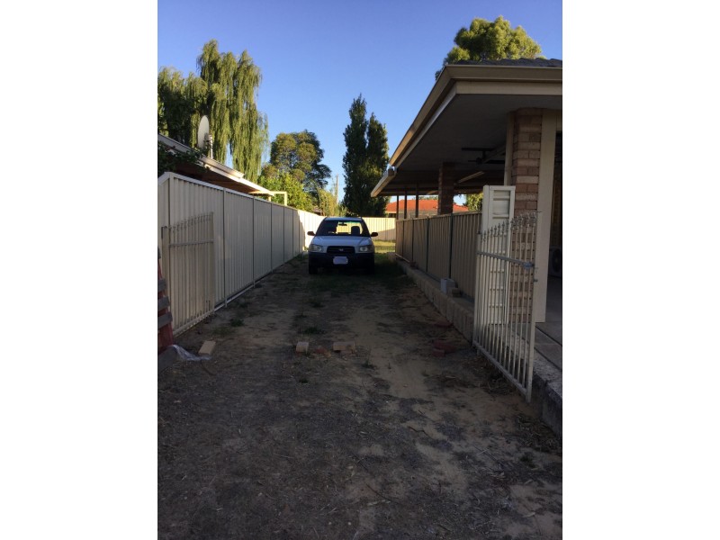 5 Russell Street, Pinjarra WA 6208