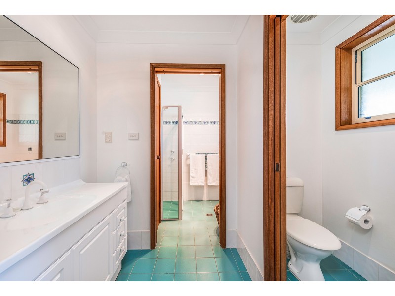 9 Marine Drive, Wallabi Point NSW 2430