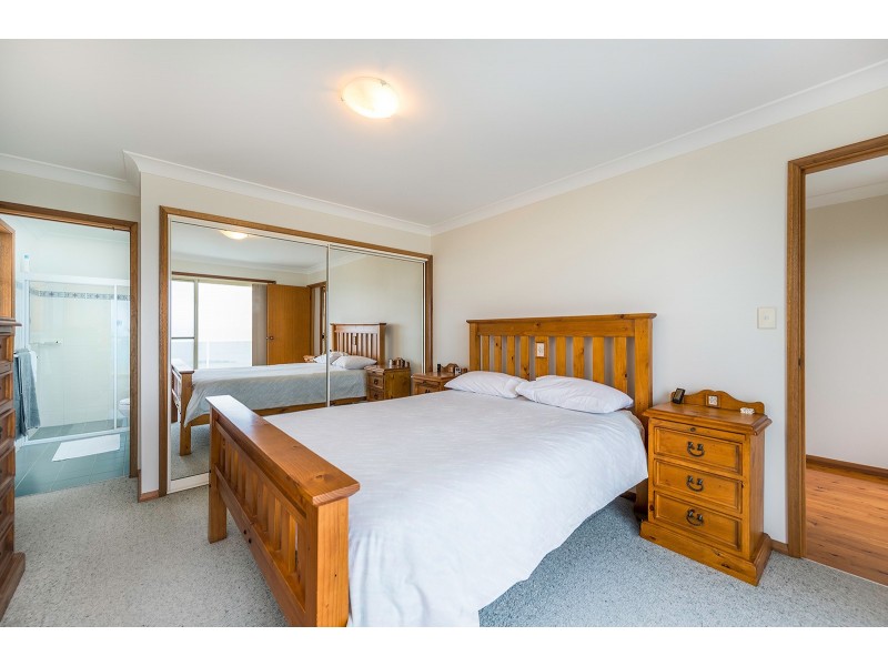 9 Marine Drive, Wallabi Point NSW 2430