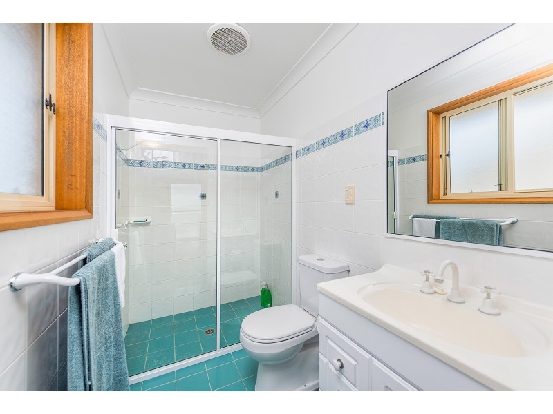 9 Marine Drive, Wallabi Point NSW 2430