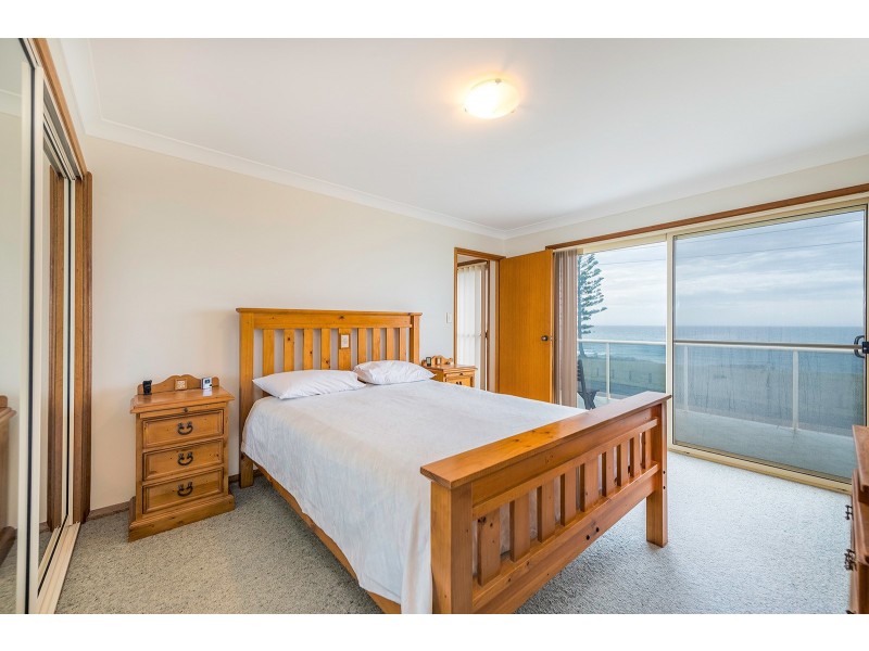 9 Marine Drive, Wallabi Point NSW 2430