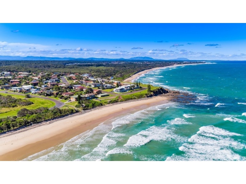 9 Marine Drive, Wallabi Point NSW 2430