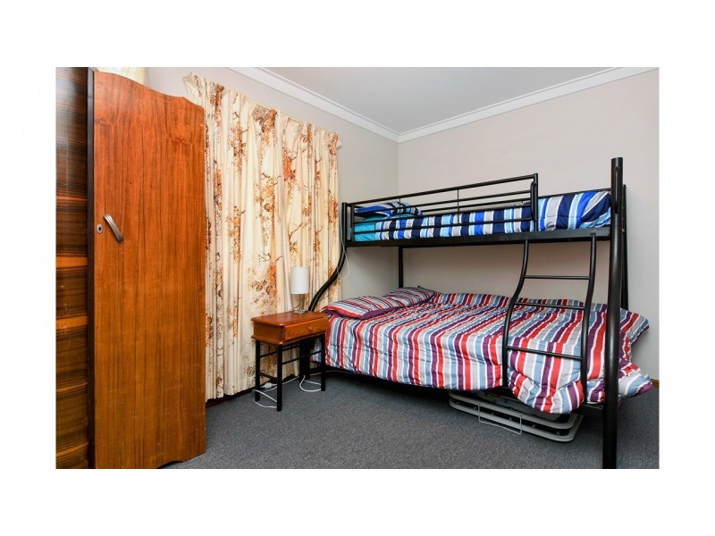 13 Hide A Way Vale, Preston Beach WA 6215